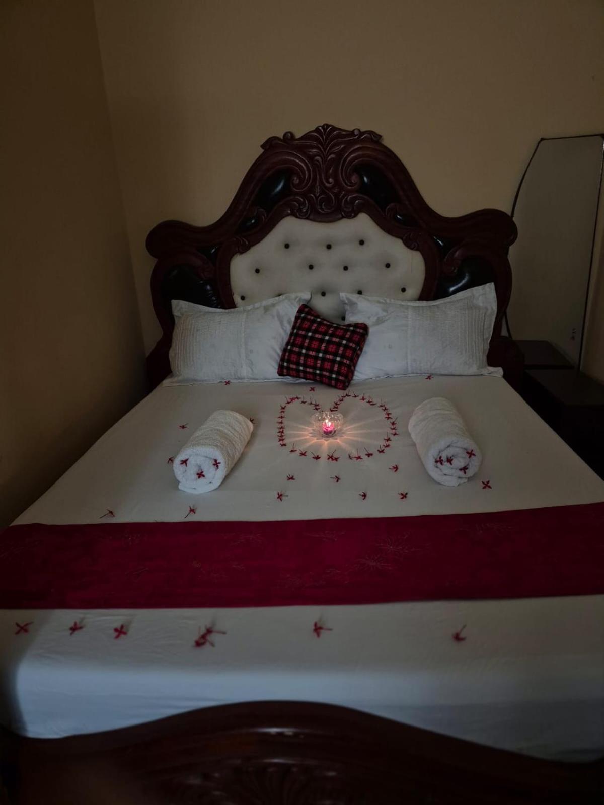 Diani Hideaway Bed & Breakfast Ukunda Bagian luar foto