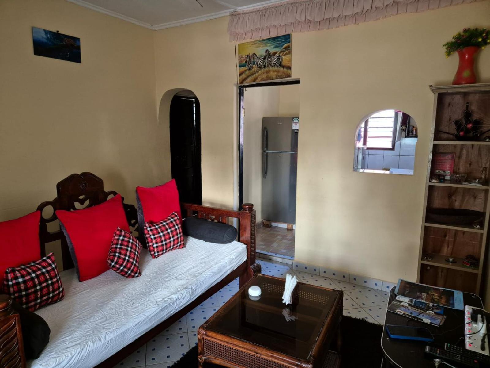 Diani Hideaway Bed & Breakfast Ukunda Bagian luar foto